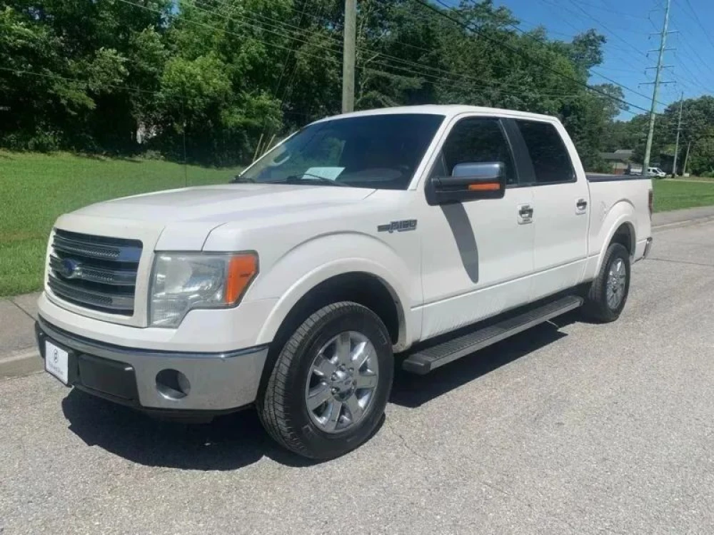 2014 Ford F-150 XL's photo