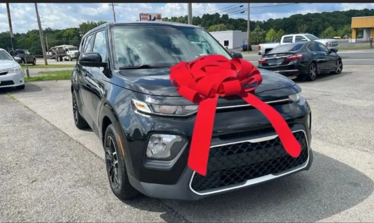 2021 Kia Soul LX's photo