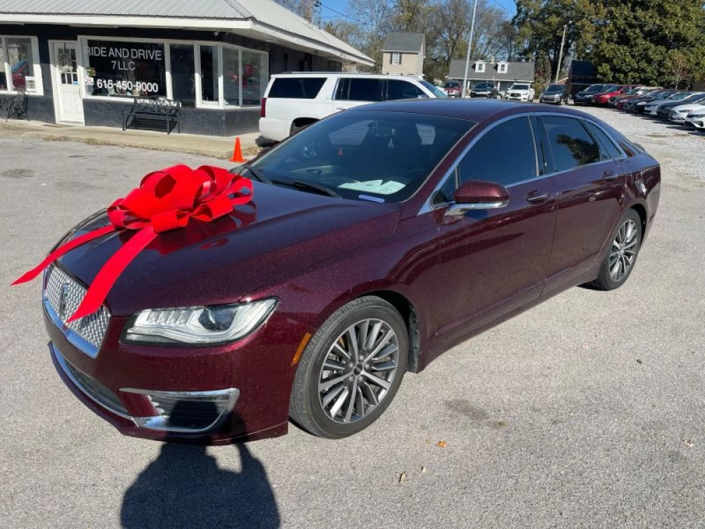2017 Lincoln MKZ Premiere's photo