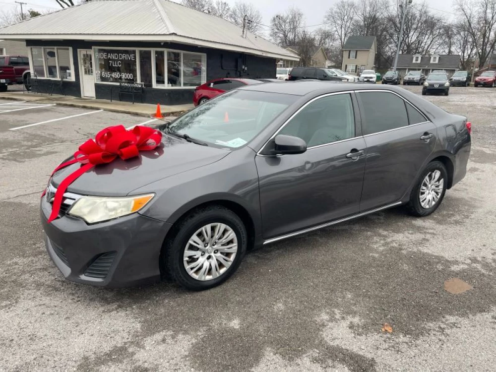 2012 Toyota Camry's photo