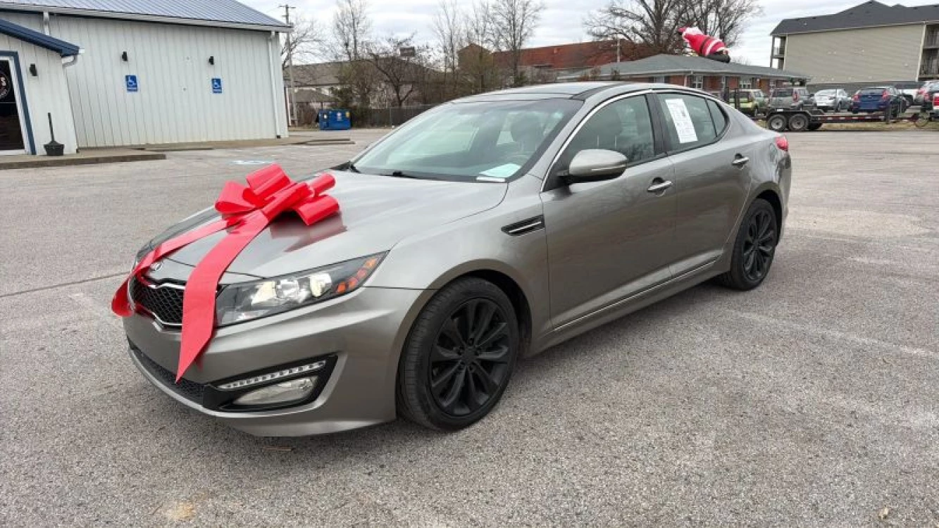 2013 Kia Optima SX's photo