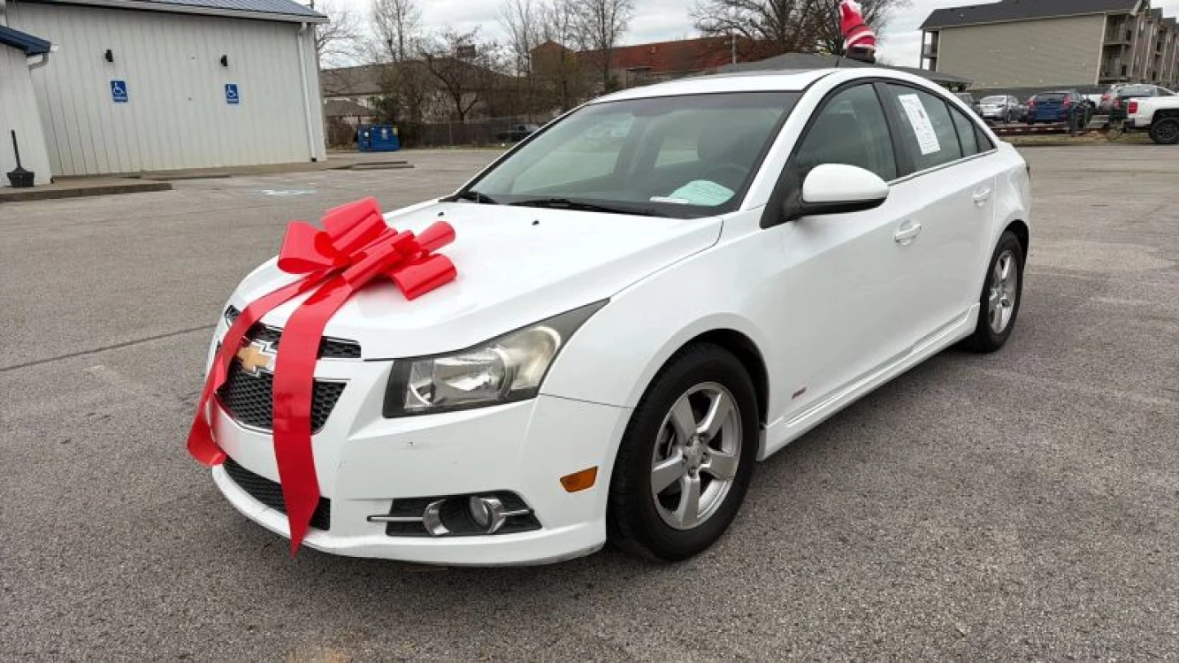 2012 Chevrolet Cruze 1LT's photo