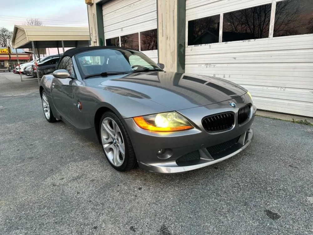 2004 BMW Z4 2.5's photo