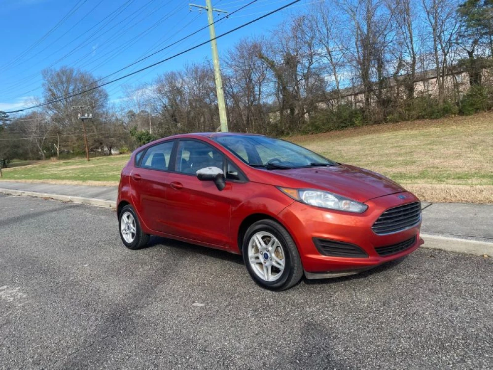 2018 Ford Fiesta SE's photo
