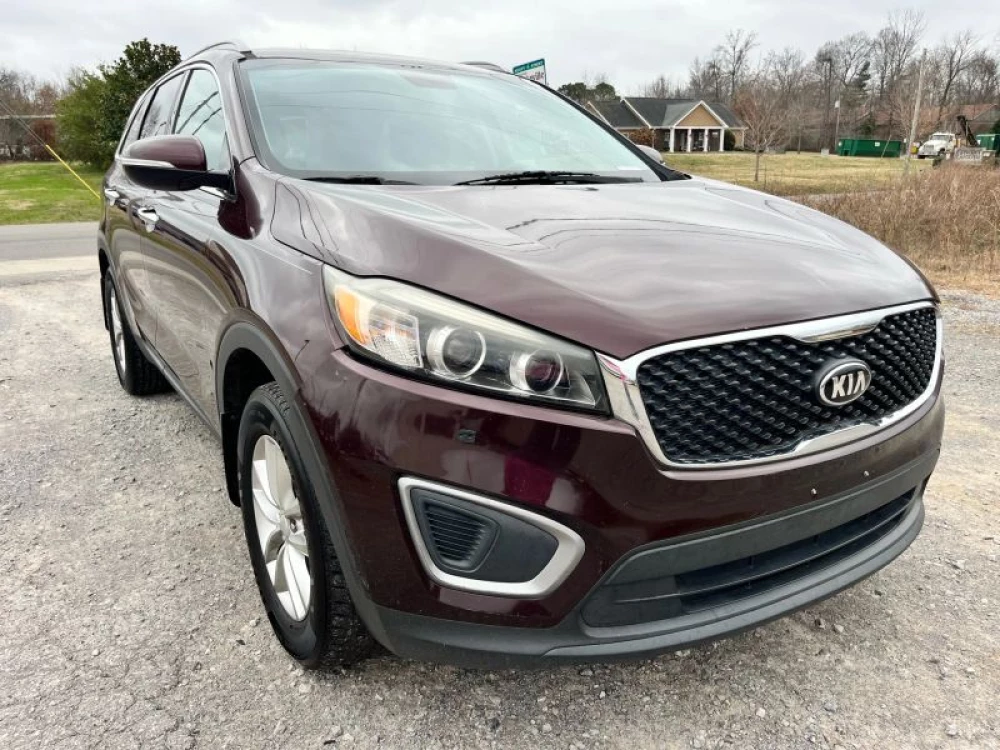 2016 Kia Sorento LX's photo