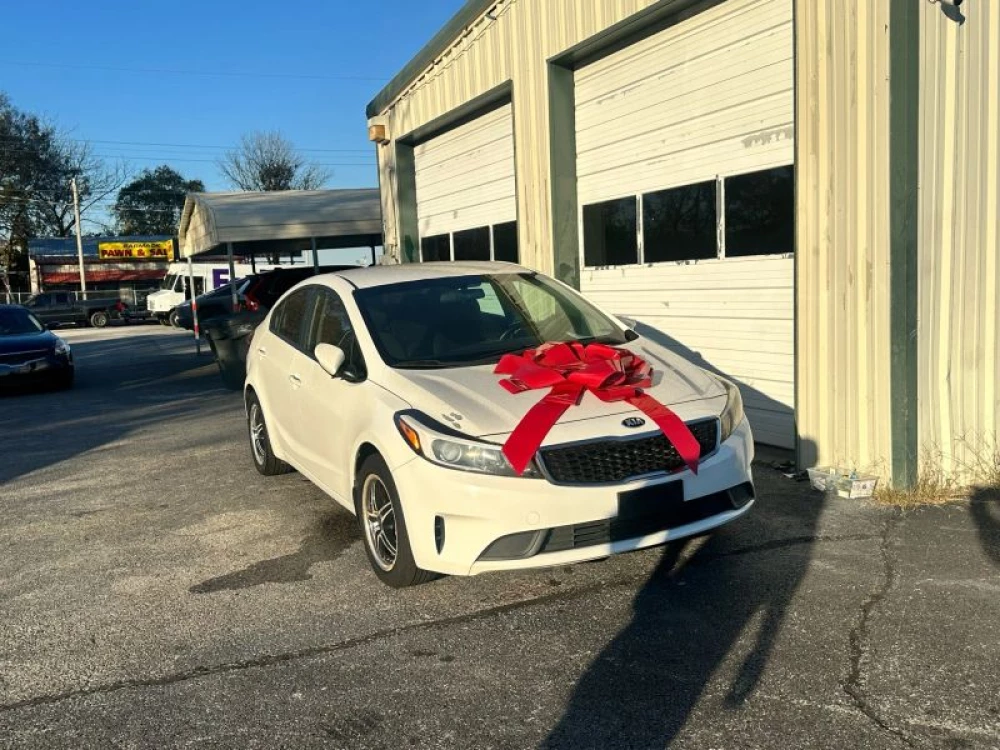 2017 Kia Forte LX's photo