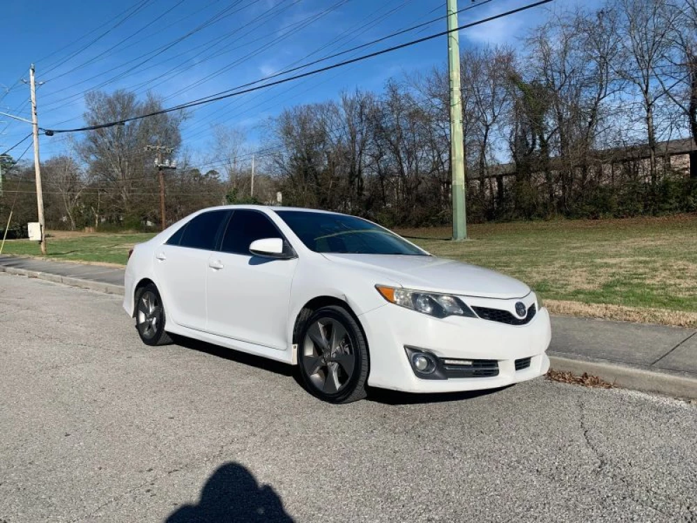 2014 Toyota Camry SE
