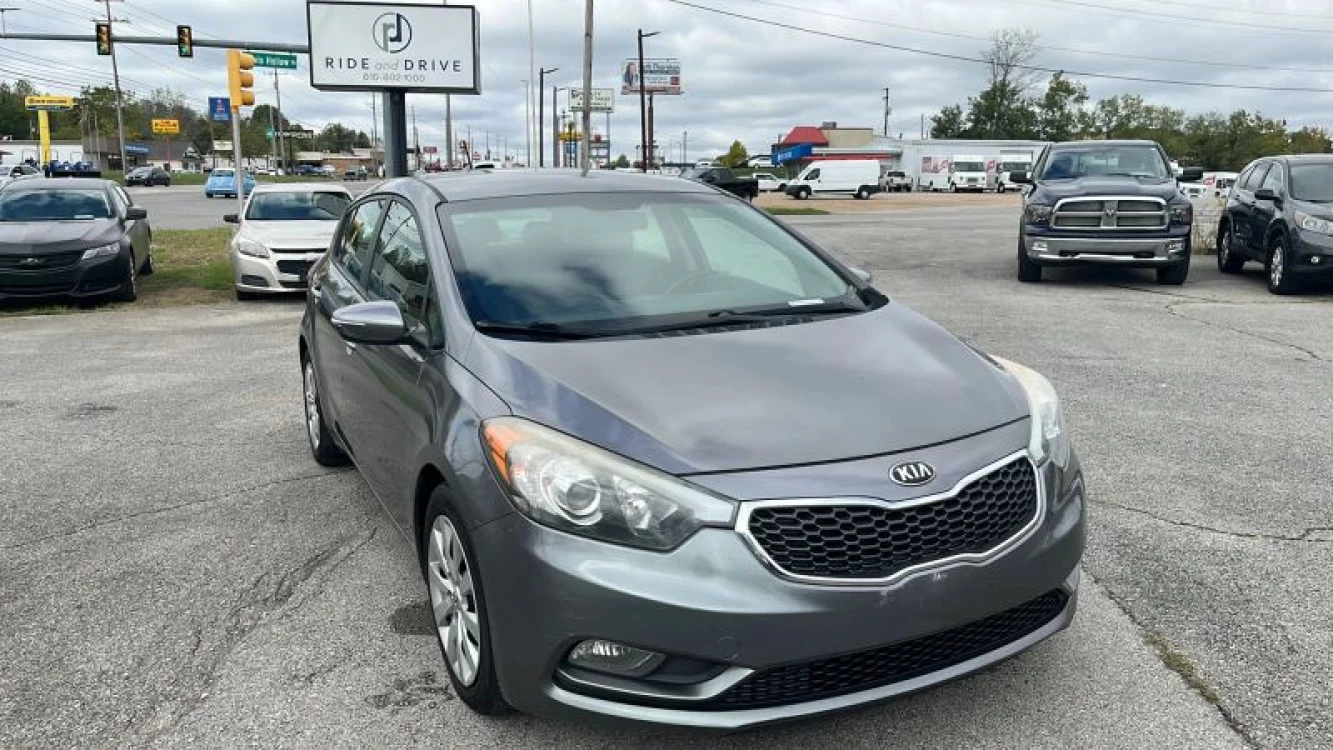 2016 Kia Forte5 LX