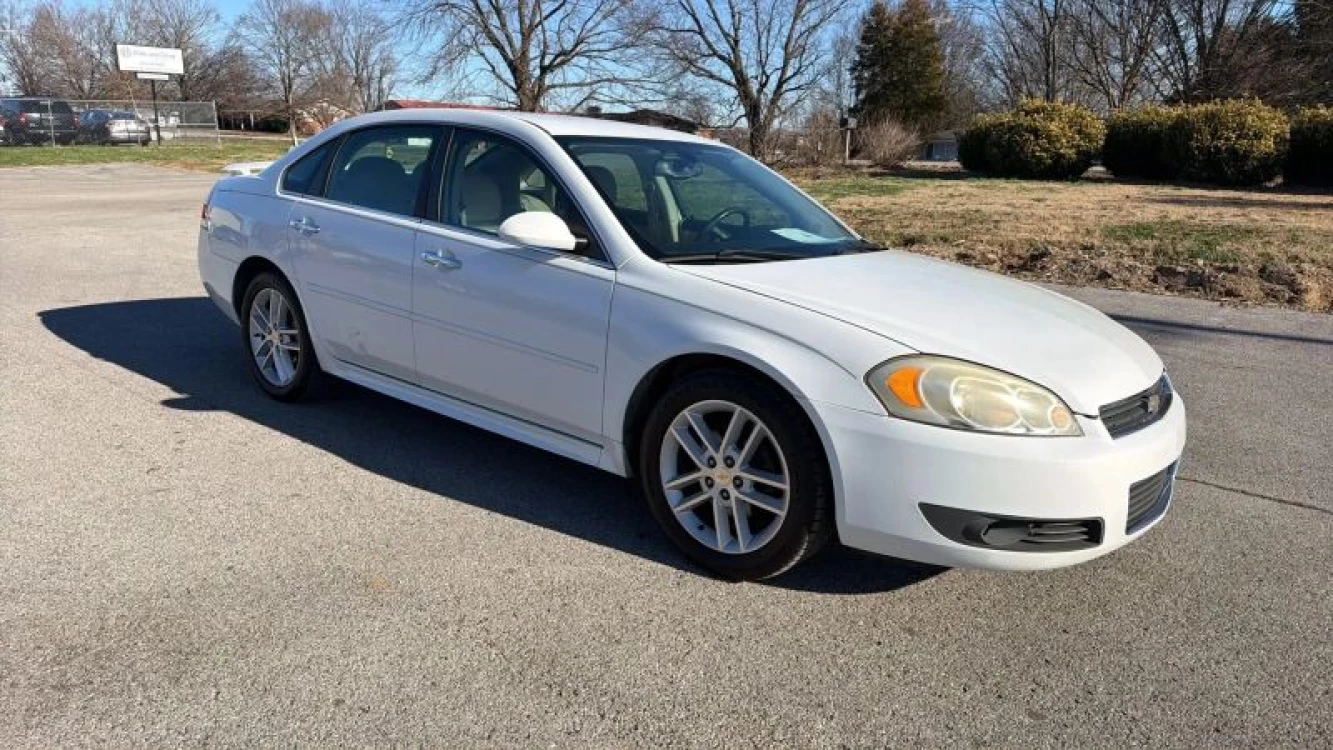 2011 Chevrolet Impala LTZ's photo
