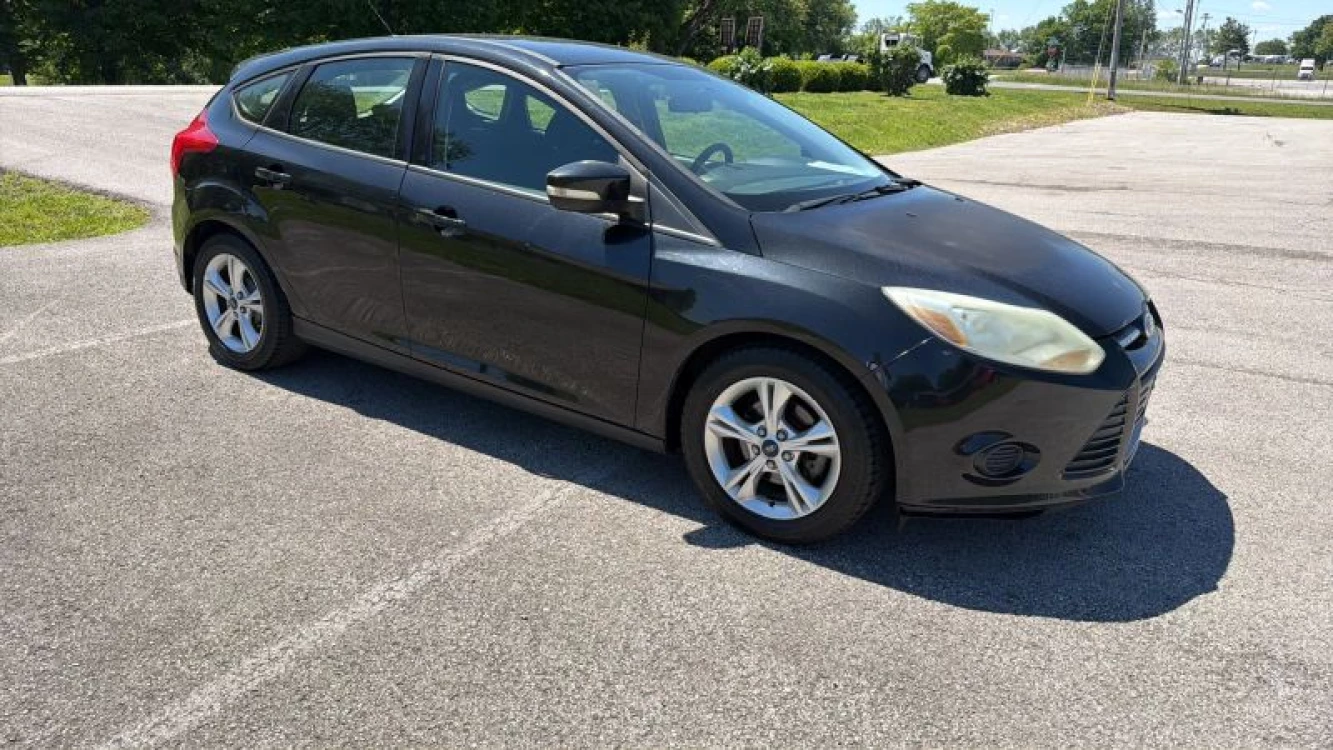 2013 Ford Focus 5 Door Hatch SE's photo