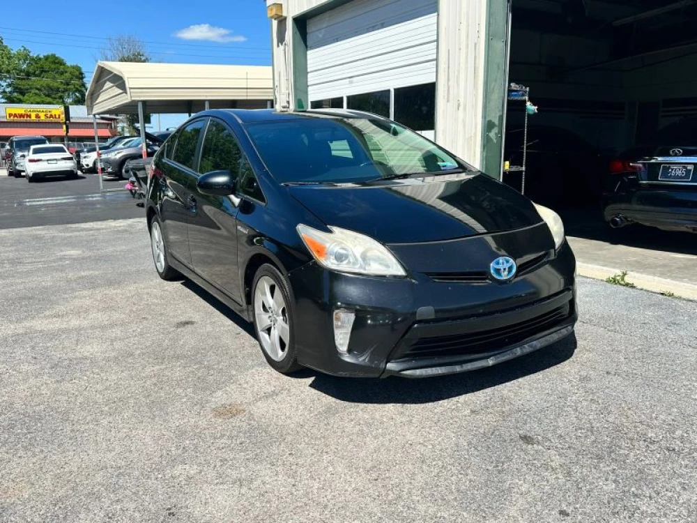 2013 Toyota Prius's photo