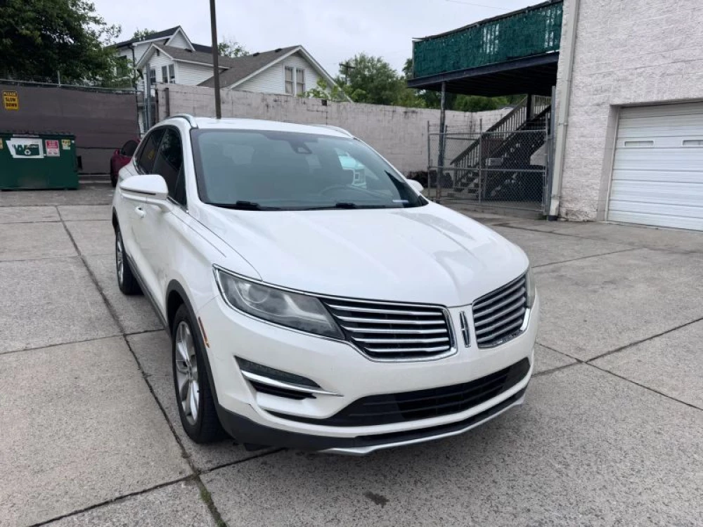 2015 Lincoln MKC FWD's photo