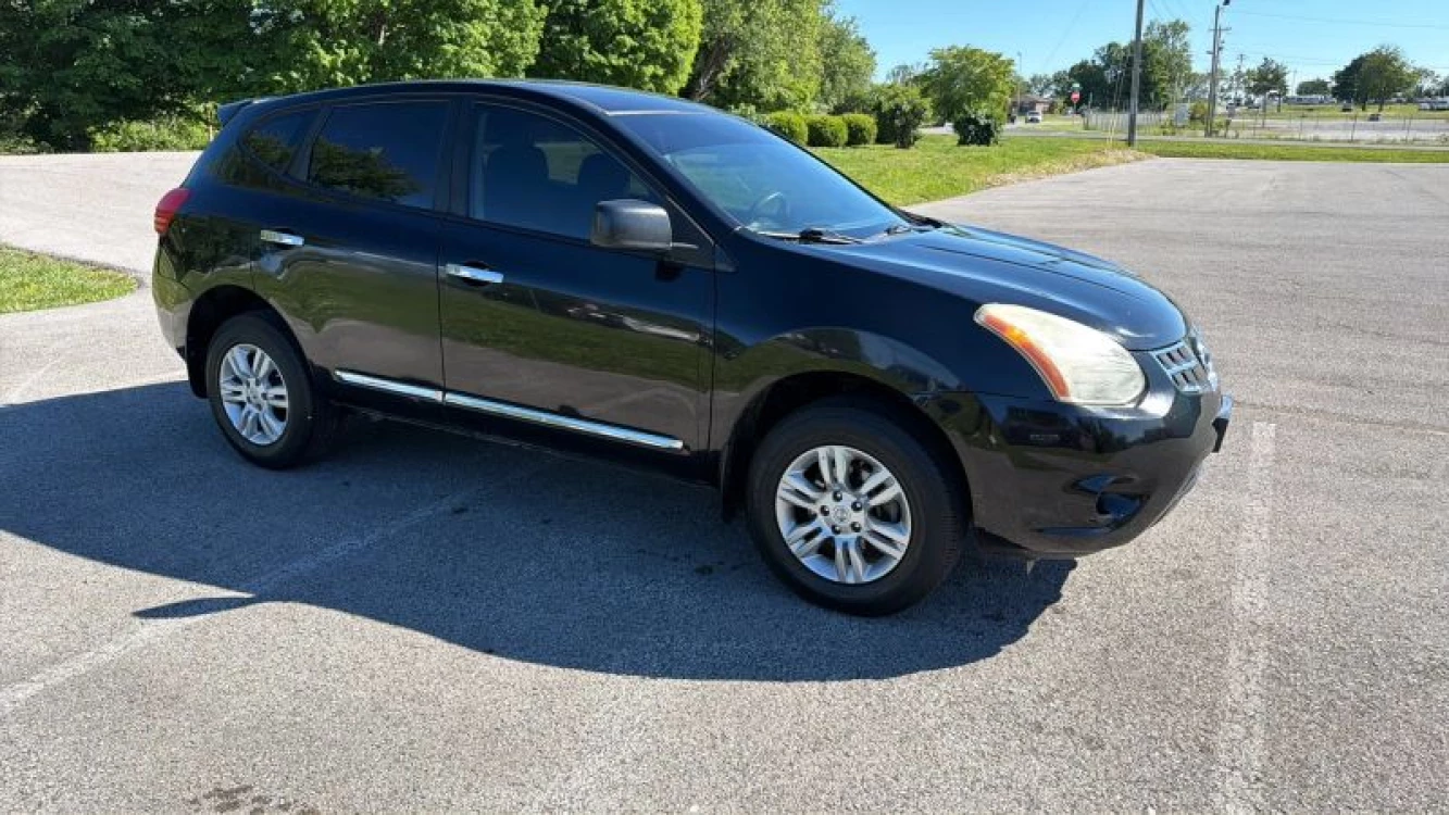 2013 Nissan Rogue S AWD's photo