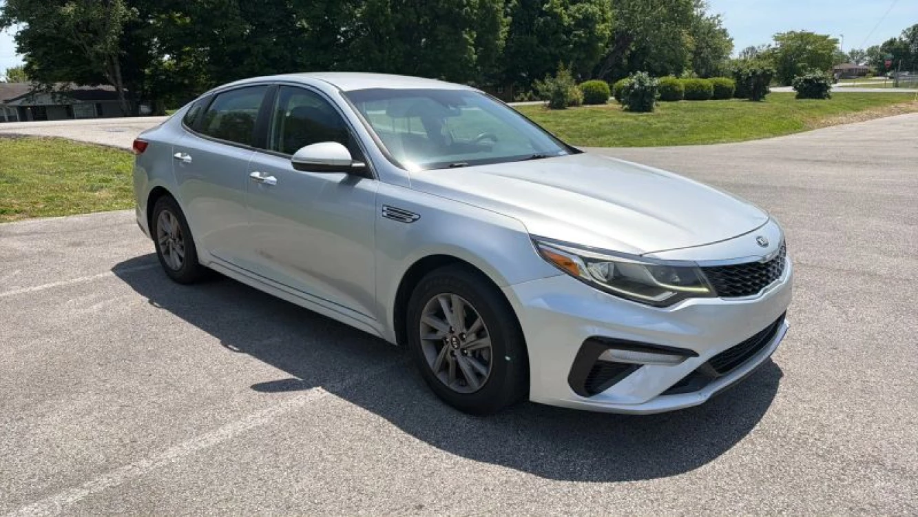 2020 Kia Optima LX AT's photo