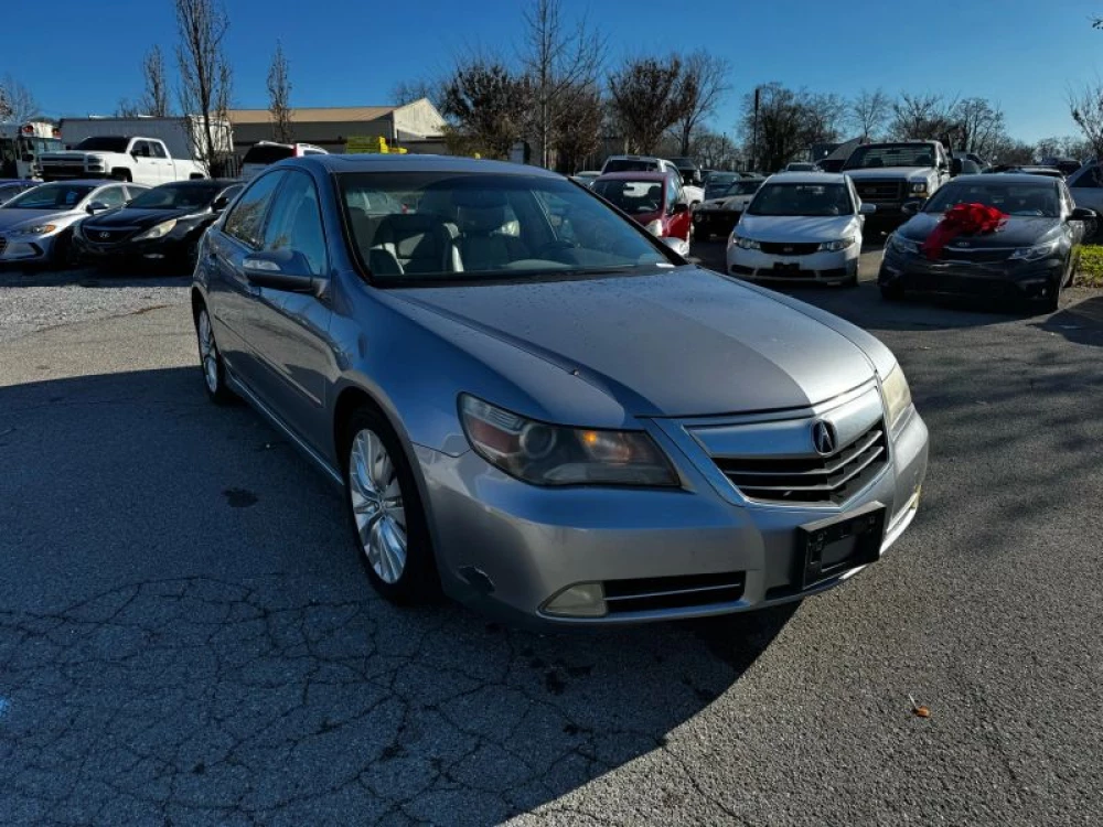 2011 Acura RL's photo