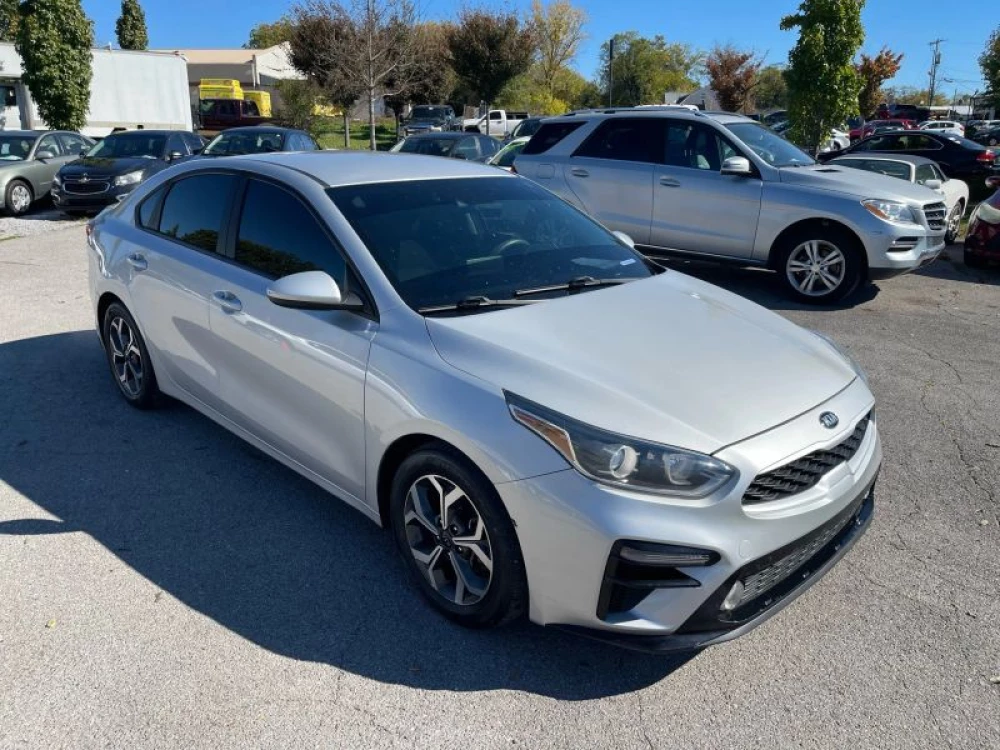 2019 Kia Forte LXS AT's photo