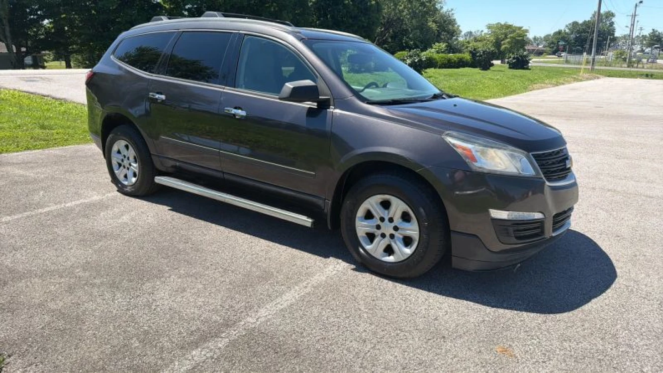 2017 Chevrolet Traverse LS FWD's photo