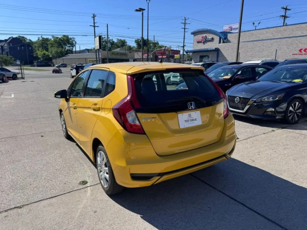 2018 Honda Fit LX - Photo 4