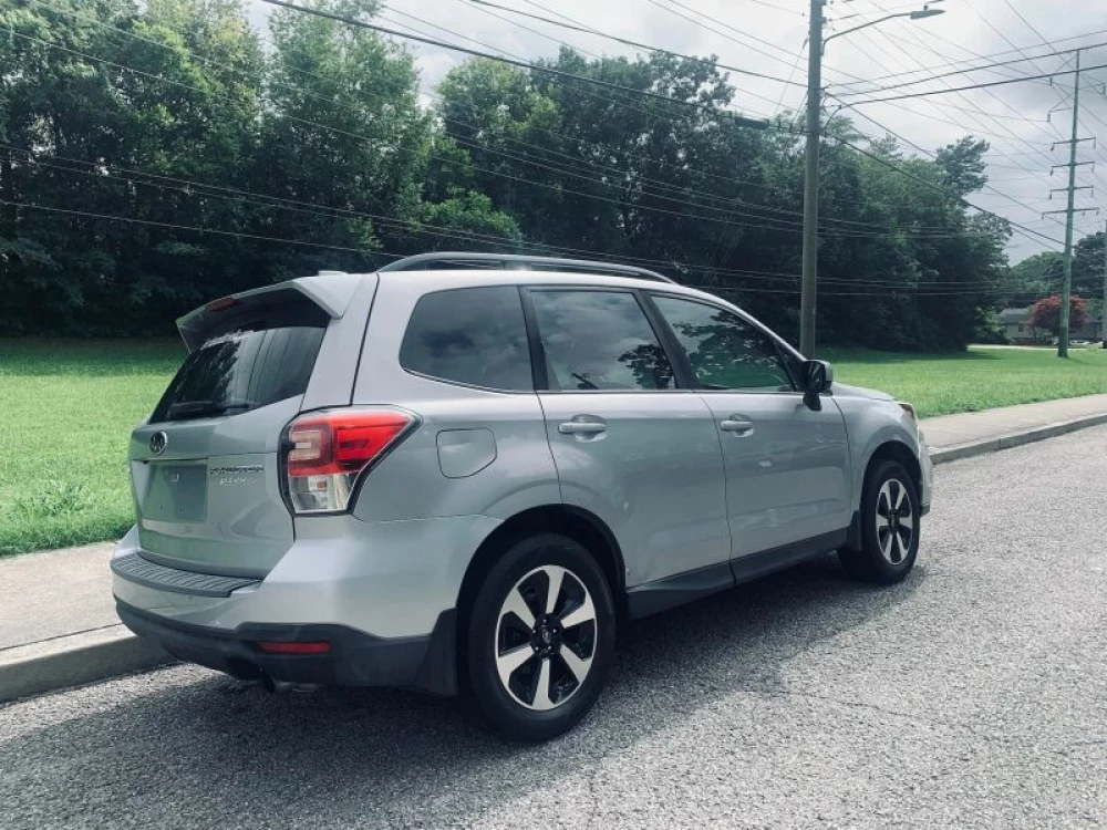 2017 Subaru Forester Premium - Photo 6