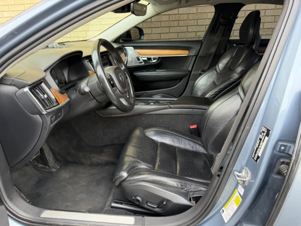 2017 Volvo S90 Inscription - Photo 9