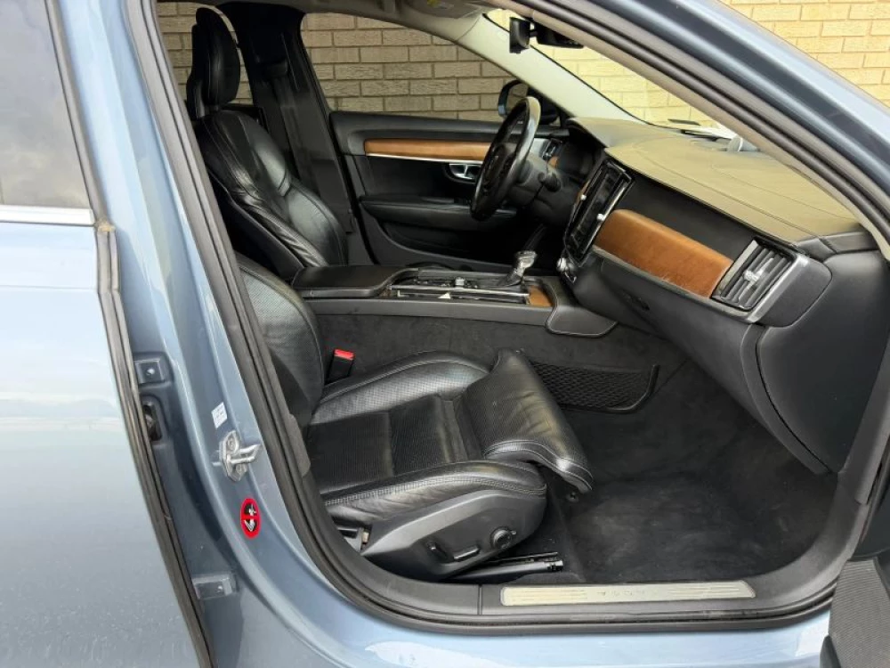 2017 Volvo S90 Inscription - Photo 12